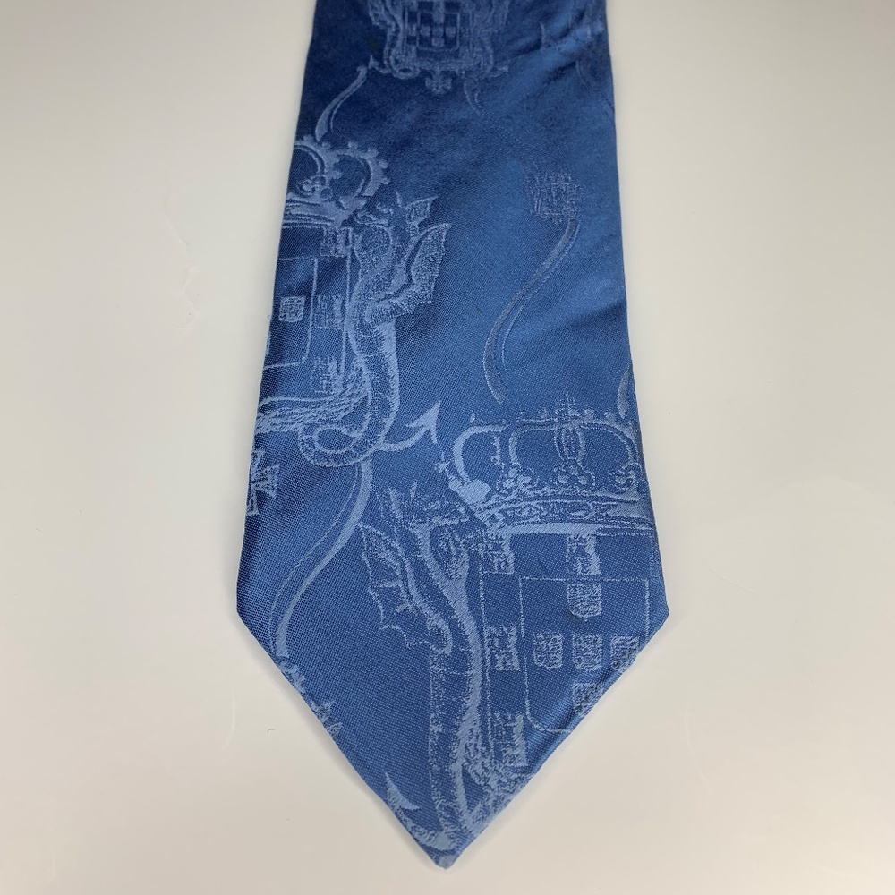 DKNY Blue Artistic Silk Tie NWOT